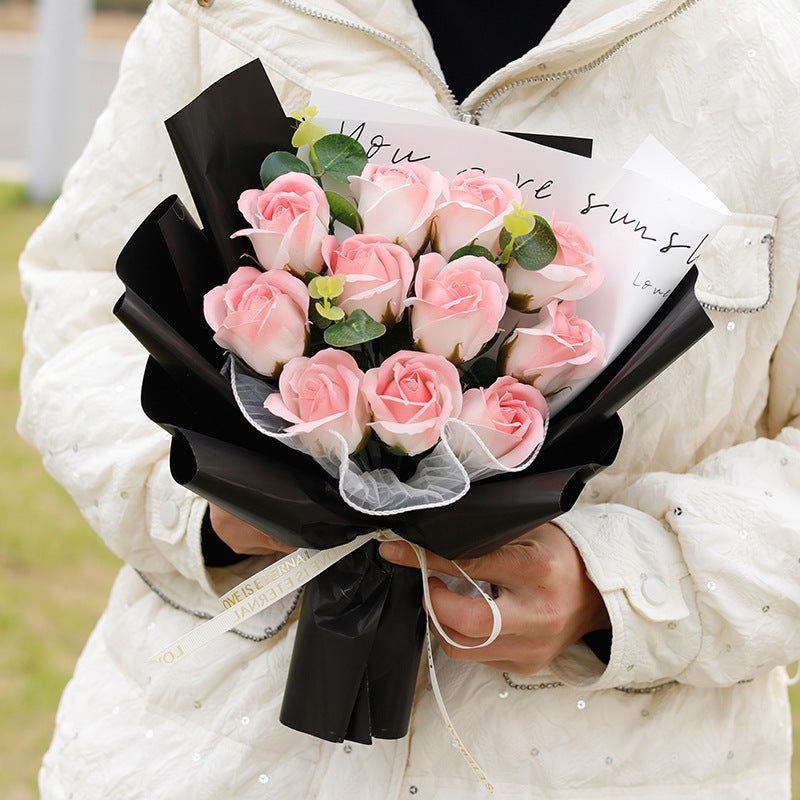 11 Roses With Handbag Lamp
